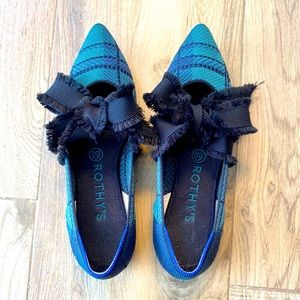 Retired Rothy’s Plaid Mary Jane Size 8